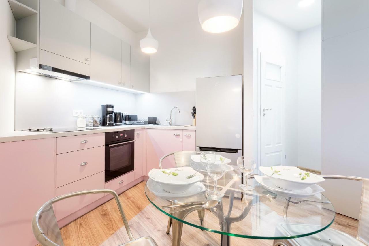 Apartments Mtp Poznan Maleckiego By Renters Екстериор снимка